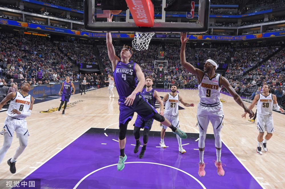 年的卡塔爾 年的卡塔爾