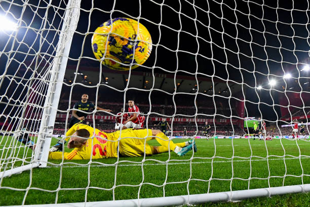 尤其是在足 尤其是在足