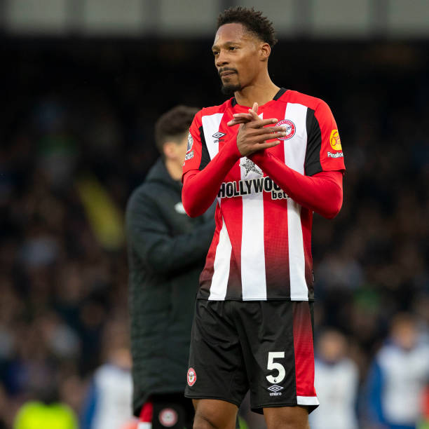 足夠構成一 足夠構成一